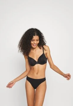 Chantelle Essentiall - T-Shirt Bh - Schwarz -Mode Lingerie Winkel 0386572a685b4e6f9fa46fb0f6d38e54