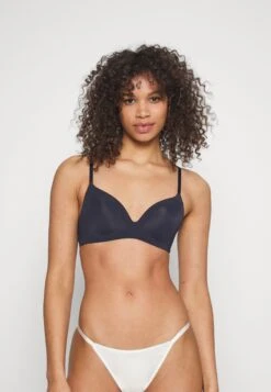 Anna Field 2 Pack - T-Shirt Bh - 502 - Blue_001 - White 10 Anna Field 2 Pack - T-Shirt Bh - 502 - Blue_001 - White -Mode Lingerie Winkel 098f86e04a5f4e84a51f0d9e493f8dc6