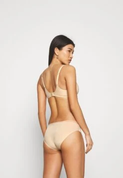 Chantelle Essentiall- Onderbroeken - Beige Doré -Mode Lingerie Winkel 0a95988c6d14492bb6d12aaec9d50da6