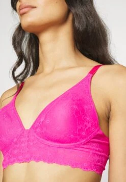 Triumph Bright Spotlight - Triangel Bh - Passionate Pink -Mode Lingerie Winkel 0aa83c0d641c4b83aab5a06e50a36113