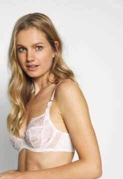 Triumph Peony Florale - Beugel Bh - Off-White -Mode Lingerie Winkel 10223251567a4e348319ea6cdf14a4ce