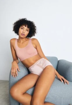 Chantelle True - Slip - English Rose -Mode Lingerie Winkel 15465333e95d4779b0e8a38775c31f8d