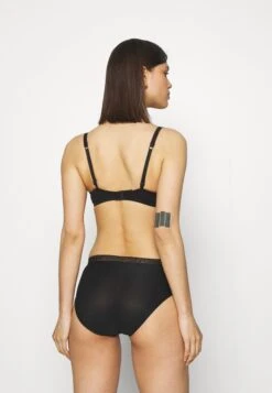 Chantelle Softstretch Shorty - Slip - Schwarz -Mode Lingerie Winkel 2064e559483b470eb8321944da7b6c83