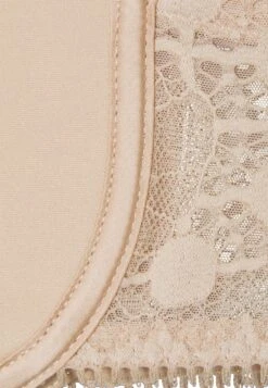 Chantelle Day To Night Memory - Beugel Bh - Beige Doré -Mode Lingerie Winkel 27b6ab2a077a46458ec703ef2f0b5503