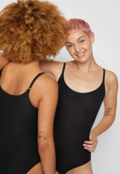 Chantelle Soft Stretch - Body - Schwarz -Mode Lingerie Winkel 2d75ba9223bb45a392117f89c900db83