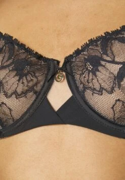 Chantelle Orchids Balcony Half Cup - Voorgevormde Bh - Black -Mode Lingerie Winkel 2ef109e980b14714bd02308e12ffe9ce
