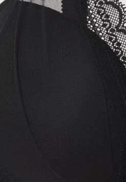 Chantelle Parisian Allure - Triangel Bh - Schwarz -Mode Lingerie Winkel 3424a87e7bc4417788557f22d1cfd21f