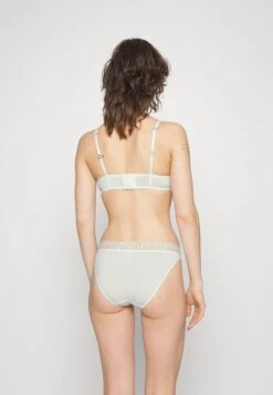 ESPRIT 2Pack - Slip - Off White 7 ESPRIT 2Pack - Slip - Off White -Mode Lingerie Winkel 39f1bdd748ba46339d3f14476e86099a
