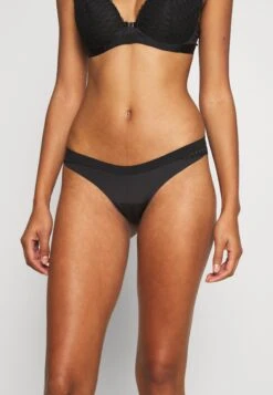 Triumph Aura Spotlighthigh Leg - String - Black