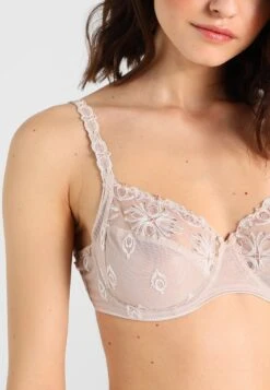 Chantelle Champs Elysees - Beugel Bh - Dune -Mode Lingerie Winkel 555132ab1d044fbf85e805a773b04aa7