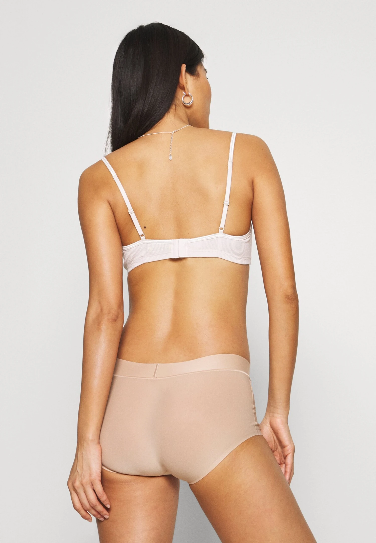 Chantelle Softstretch Boy Short - Onderbroeken - Nude 3 Chantelle Softstretch Boy Short - Onderbroeken - Nude - Afbeelding 3