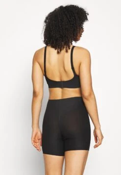 Chantelle Soft Stretch - Shapewear - Schwarz 9 Chantelle Soft Stretch - Shapewear - Schwarz -Mode Lingerie Winkel 56a61659851b4800a36afc1d5a5b881d