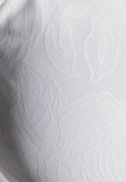 Triumph Wild Rose Sensation - Triangel Bh - Silk White -Mode Lingerie Winkel 5919e12a997d49a0bc4f94544e6dd2b8