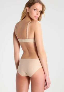 Chantelle Soft Stretch - Slip - Nude 7 Chantelle Soft Stretch - Slip - Nude -Mode Lingerie Winkel 5994c6b0285d4773a48ecf351058a198