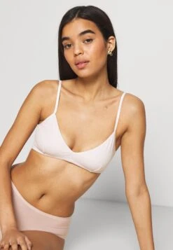 Chantelle Soft Stretch Shorty - Slip - Soft Pink 9 Chantelle Soft Stretch Shorty - Slip - Soft Pink -Mode Lingerie Winkel 6794cacdaa474a98a17fe711ca6b0f12