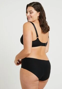 Chantelle Plus Softstretch Shorty - Shapewear - Black -Mode Lingerie Winkel 72698a045c744ef0bab456ba7c1696e2