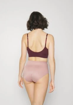 Triumph True Sensation Maxi - Shapewear - Chocolate Mousse -Mode Lingerie Winkel 87925f96a0c24cdea7495d2fddad887b