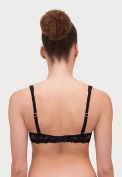 Chantelle Champs Elysees Covering Memory Bra - Beugel Bh - Black -Mode Lingerie Winkel 8cffa7a441b7447c8e8f707100a10109