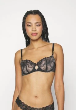 Chantelle Orchids Balcony Half Cup - Voorgevormde Bh - Black -Mode Lingerie Winkel 933817de08834167b5dcb75cbffdd615
