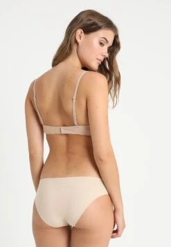 Triumph Lovely - Strapless Bh - Smooth Skin -Mode Lingerie Winkel 9d37c2cc8f20444a97682d66063f0f86