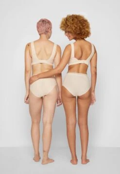 Chantelle Soft Cups V-Ausschnitt - Bustier - Beige Dore -Mode Lingerie Winkel a1eb423b65474637b76d88038bab70cc