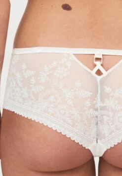 Chantelle Summer Seduction Shorty - Slip - Ivory -Mode Lingerie Winkel a213afaadd3140b8ac2adddd40e2362b