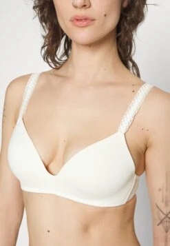 ESPRIT T-Shirt Bh - Off White -Mode Lingerie Winkel a539e5dacccf4c64930975036fc7adb9