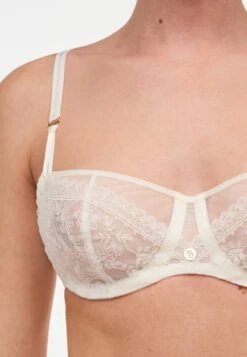Chantelle Summer Seduction Half Cup Bra - Voorgevormde Bh - Ivory -Mode Lingerie Winkel a9cf693f86d744c88950c2fd3973b097