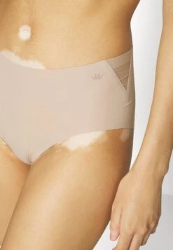 Triumph Flex Smart Maxi - Slip - Soft Praline -Mode Lingerie Winkel b4c2b88dd5ef47fc95de1cd4964c20a1