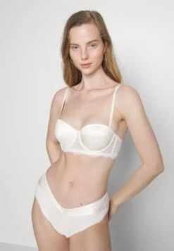 ESPRIT Moving Strapless Padded Bra Longline - Beugel Bh - Off White -Mode Lingerie Winkel c5a5deba08744c299bb4ce61a1c821ae