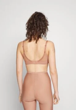 Triumph Shape Smart - Bustier - Sunkiss -Mode Lingerie Winkel d633fc36cef344b484452fd735344b60