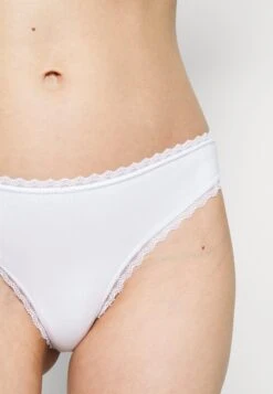 Anna Field 5 Pack - String - Black/White/Nude -Mode Lingerie Winkel d94a1cda40134e288b2f707461f2f1a4