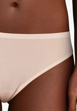 Chantelle String - Beige 7 Chantelle String - Beige -Mode Lingerie Winkel df4ecc7a1e4f4e699d8ec8d97b7763cd