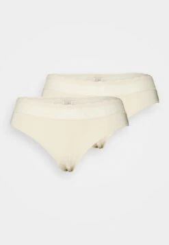 Triumph 2 Pack - Slip - Creamy Dream -Mode Lingerie Winkel e2a0878202124148a0bc48c0e51cfc5b