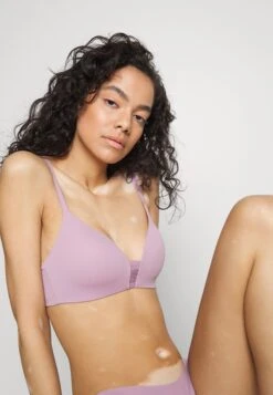 Triumph Flex Smart - Triangel Bh - Purple -Mode Lingerie Winkel e77d5b3ef20d403bbdd9003ad1ddd6bd