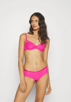 Mode Lingerie Winkel -Mode Lingerie Winkel f066d0696d9d4e939c70626b8e9f730c