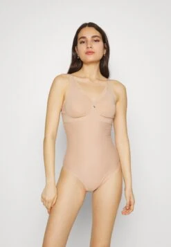 Triumph True Shape Sensation - Body - Smooth Skin