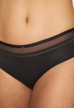 Chantelle Chic Essential Shorty - Slip - Schwarz -Mode Lingerie Winkel f1175cbd8d40481db58dba7f51d35607