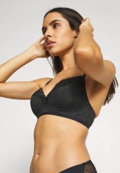 Triumph Fit Smart - Bustier - Black -Mode Lingerie Winkel f3173a9f137e47f18010d14f8a43d9a5