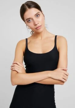 Chantelle Soft Unterkleid - Shapewear - Schwarz -Mode Lingerie Winkel f397bf6ad72245a6b2a0a4b94effc727