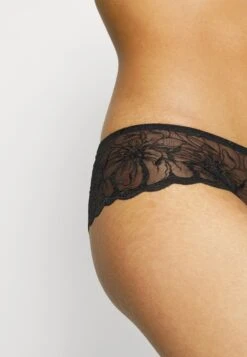 Chantelle Fleurs-Shorty - Onderbroeken - Schwarz 9 Chantelle Fleurs-Shorty - Onderbroeken - Schwarz -Mode Lingerie Winkel f590cbbcfc9d421bb665cc70e29ce3f3