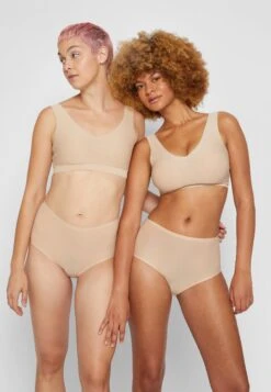 Chantelle High Waist Briefs - Slip - Nude -Mode Lingerie Winkel fbf374fe60434c2684e649c9bfca534e